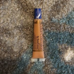 Color Concealer in Deep. Unopened